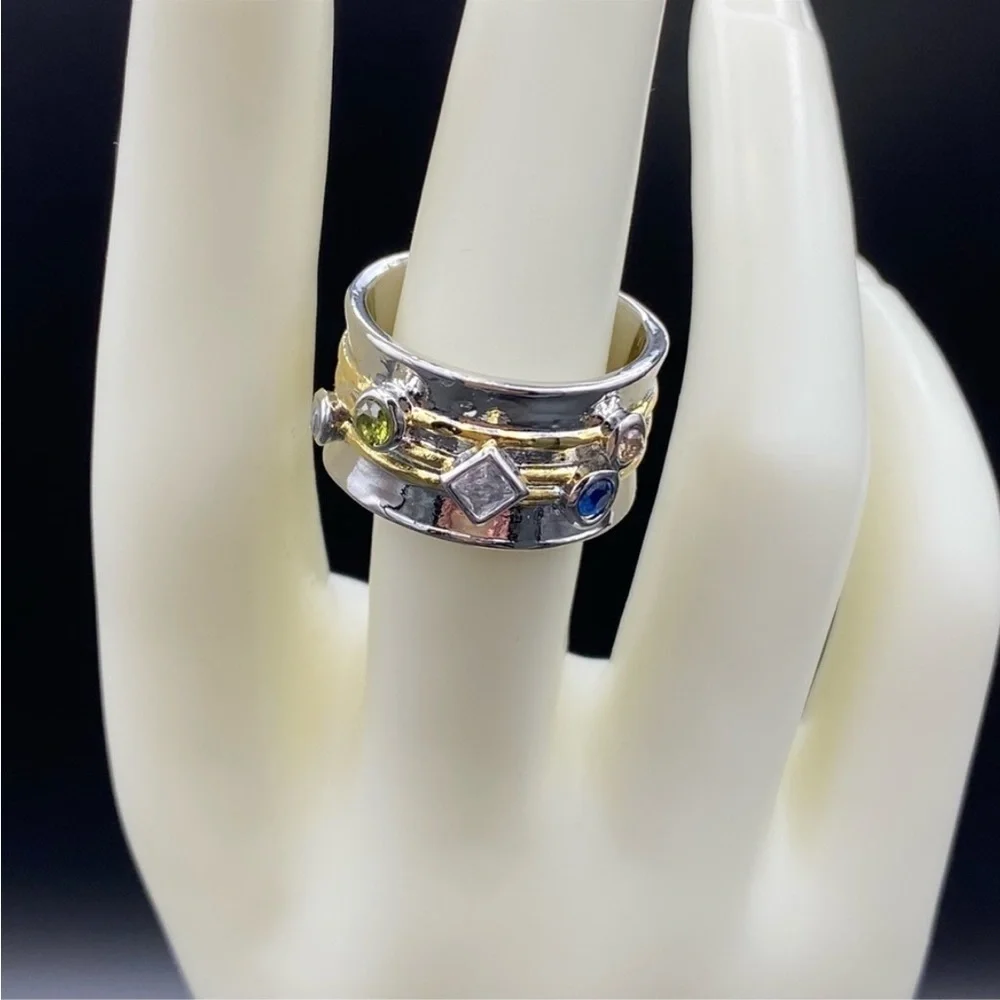 Silver Art Deco Gemstone Ring